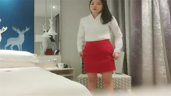 利哥探花新作:170CM超高品质女神,长腿顶级美女的极致诱惑!